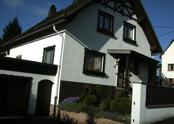 Schoene Aussicht באד מריינברג