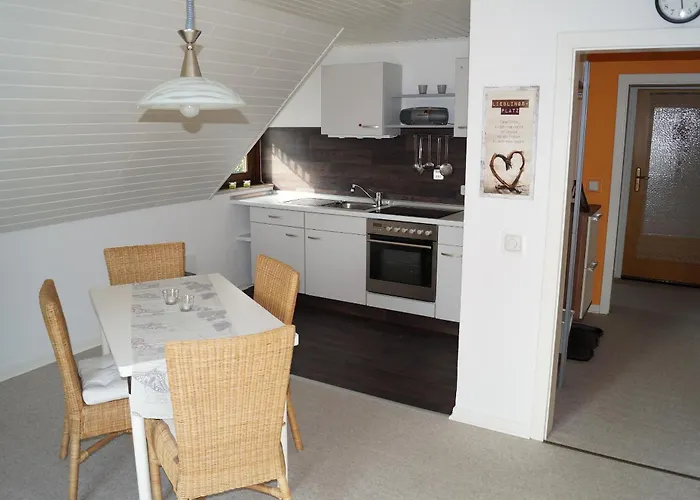 Schoene Aussicht באד מריינברג